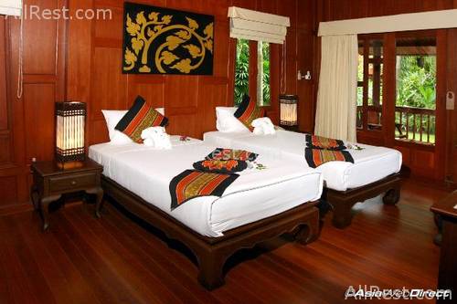 At Panta Phuket Hotel 8